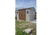 Gartenhaus aus Kunststoff Duramax Apex 10,5 x 8 braun